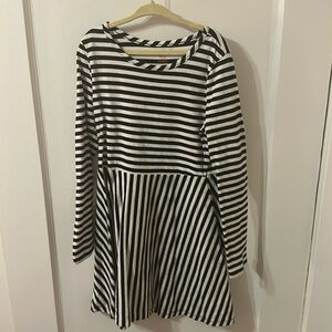 Cat & Jack 7/8 Black & White striped dress